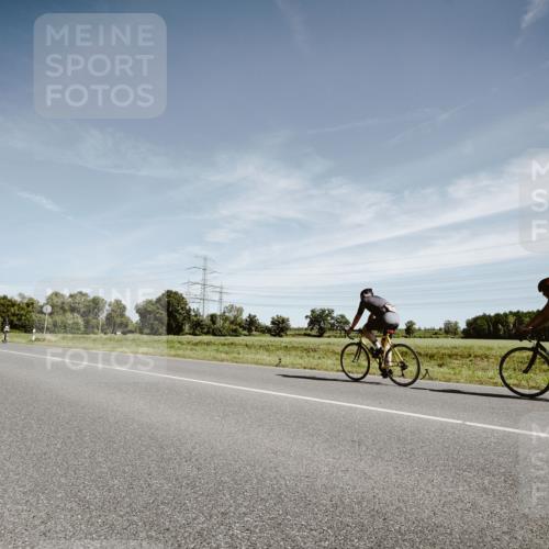 07.09.2025 - 19. Norderstedt Triathlon Michael Burmester http://msf.ph/oto/8856091 07.09.2025 12:14:46 Radfahren  meine-sportfotos.de