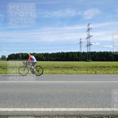 07.09.2025 - 19. Norderstedt Triathlon Michael Burmester http://msf.ph/oto/8856104 07.09.2025 12:46:06 Radfahren 175, 1374 meine-sportfotos.de