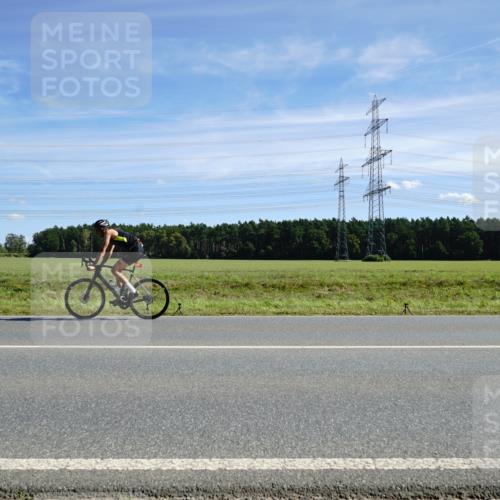 07.09.2025 - 19. Norderstedt Triathlon Michael Burmester http://msf.ph/oto/8856118 07.09.2025 12:46:17 Radfahren 346 meine-sportfotos.de