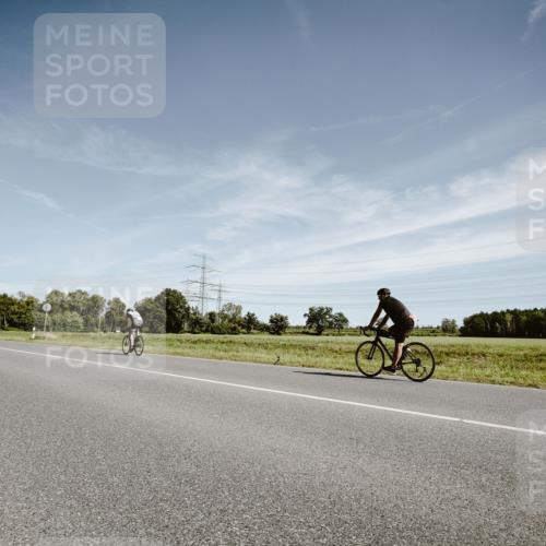 07.09.2025 - 19. Norderstedt Triathlon Michael Burmester http://msf.ph/oto/8856119 07.09.2025 12:14:57 Radfahren  meine-sportfotos.de