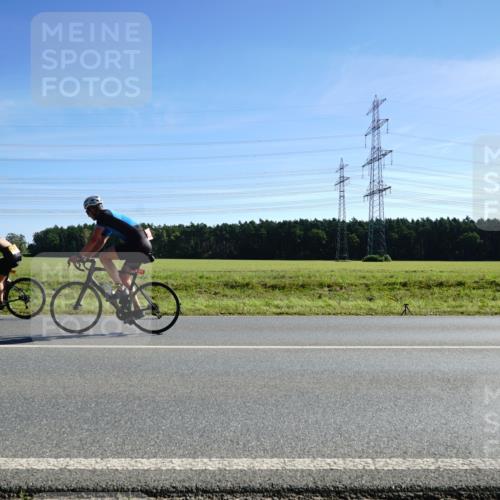 07.09.2025 - 19. Norderstedt Triathlon Michael Burmester http://msf.ph/oto/8856120 07.09.2025 11:03:21 Radfahren 231, 1335 meine-sportfotos.de