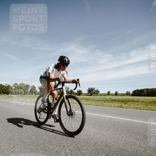 07.09.2025 - 19. Norderstedt Triathlon Michael Burmester http://msf.ph/oto/8856126 07.09.2025 12:15:03 Radfahren 1220 meine-sportfotos.de