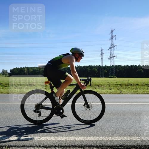 07.09.2025 - 19. Norderstedt Triathlon Michael Burmester http://msf.ph/oto/8856139 07.09.2025 11:03:26 Radfahren 1180 meine-sportfotos.de