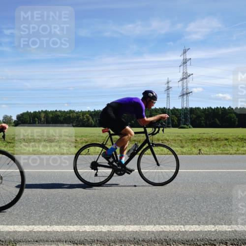 07.09.2025 - 19. Norderstedt Triathlon Michael Burmester http://msf.ph/oto/8856169 07.09.2025 12:46:56 Radfahren 272, 1388 meine-sportfotos.de