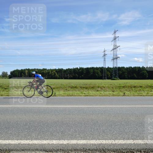 07.09.2025 - 19. Norderstedt Triathlon Michael Burmester http://msf.ph/oto/8856197 07.09.2025 12:47:16 Radfahren 345, 1260 meine-sportfotos.de