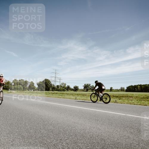 07.09.2025 - 19. Norderstedt Triathlon Michael Burmester http://msf.ph/oto/8856199 07.09.2025 12:15:32 Radfahren 146, 210, 215, 776, 780, 791, 1364 meine-sportfotos.de