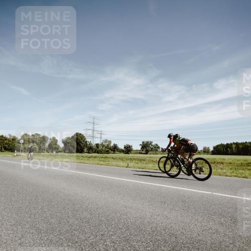 07.09.2025 - 19. Norderstedt Triathlon Michael Burmester http://msf.ph/oto/8856220 07.09.2025 12:15:36 Radfahren 146, 215, 780 meine-sportfotos.de