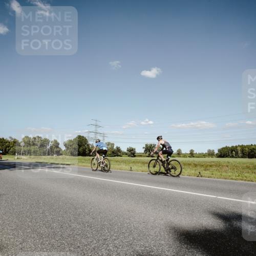 07.09.2025 - 19. Norderstedt Triathlon Michael Burmester http://msf.ph/oto/8856222 07.09.2025 15:20:19 Radfahren 449, 1411 meine-sportfotos.de