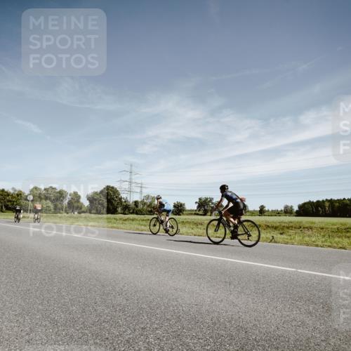 07.09.2025 - 19. Norderstedt Triathlon Michael Burmester http://msf.ph/oto/8856231 07.09.2025 12:15:38 Radfahren  meine-sportfotos.de