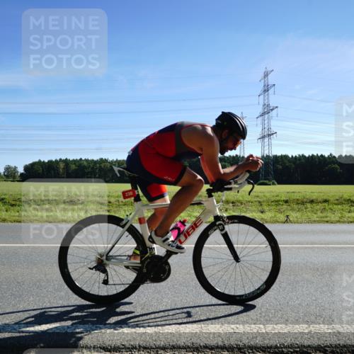 07.09.2025 - 19. Norderstedt Triathlon Michael Burmester http://msf.ph/oto/8856252 07.09.2025 11:04:56 Radfahren 238 meine-sportfotos.de