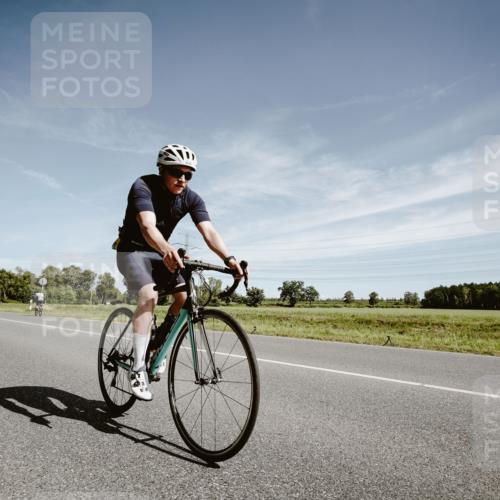 07.09.2025 - 19. Norderstedt Triathlon Michael Burmester http://msf.ph/oto/8856255 07.09.2025 12:15:51 Radfahren 1241, 1329 meine-sportfotos.de