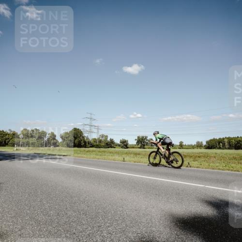 07.09.2025 - 19. Norderstedt Triathlon Michael Burmester http://msf.ph/oto/8856260 07.09.2025 15:20:48 Radfahren 464, 466, 1460 meine-sportfotos.de