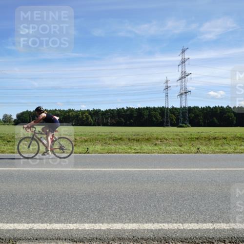 07.09.2025 - 19. Norderstedt Triathlon Michael Burmester http://msf.ph/oto/8856278 07.09.2025 12:48:01 Radfahren 277, 304, 1344 meine-sportfotos.de