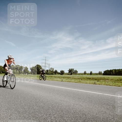 07.09.2025 - 19. Norderstedt Triathlon Michael Burmester http://msf.ph/oto/8856279 07.09.2025 12:16:03 Radfahren 1251 meine-sportfotos.de