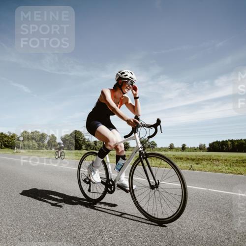 07.09.2025 - 19. Norderstedt Triathlon Michael Burmester http://msf.ph/oto/8856282 07.09.2025 12:16:03 Radfahren 1251 meine-sportfotos.de