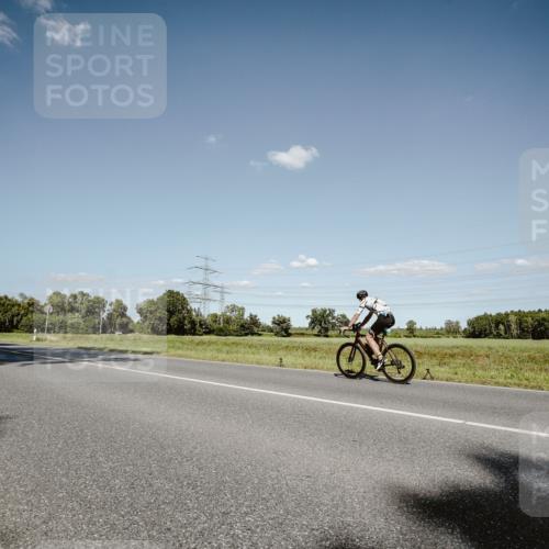 07.09.2025 - 19. Norderstedt Triathlon Michael Burmester http://msf.ph/oto/8856284 07.09.2025 15:21:00 Radfahren 903, 1427 meine-sportfotos.de