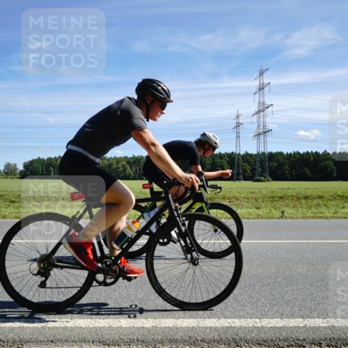 07.09.2025 - 19. Norderstedt Triathlon Michael Burmester http://msf.ph/oto/8856292 07.09.2025 12:48:03 Radfahren 277, 304, 1344 meine-sportfotos.de