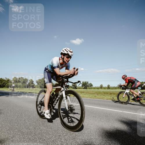 07.09.2025 - 19. Norderstedt Triathlon Michael Burmester http://msf.ph/oto/8856294 07.09.2025 15:21:02 Radfahren 416, 903, 936, 1427 meine-sportfotos.de