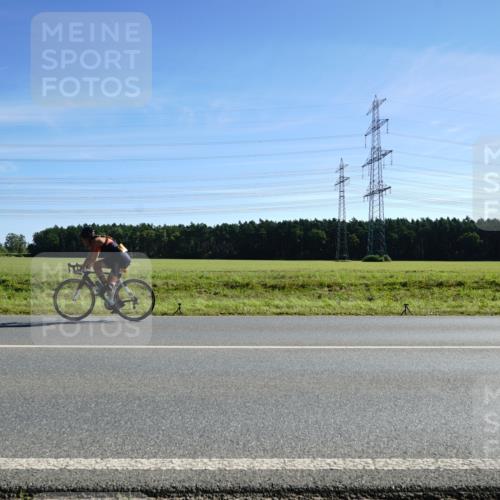 07.09.2025 - 19. Norderstedt Triathlon Michael Burmester http://msf.ph/oto/8856295 07.09.2025 11:05:32 Radfahren 1390 meine-sportfotos.de