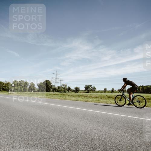 07.09.2025 - 19. Norderstedt Triathlon Michael Burmester http://msf.ph/oto/8856310 07.09.2025 12:16:22 Radfahren 163 meine-sportfotos.de