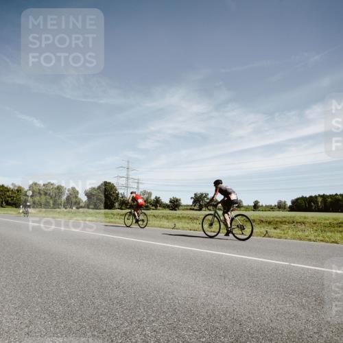 07.09.2025 - 19. Norderstedt Triathlon Michael Burmester http://msf.ph/oto/8856320 07.09.2025 12:16:24 Radfahren  meine-sportfotos.de