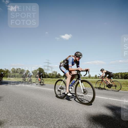 07.09.2025 - 19. Norderstedt Triathlon Michael Burmester http://msf.ph/oto/8856333 07.09.2025 15:21:13 Radfahren 480, 897, 914, 1504, 1537 meine-sportfotos.de