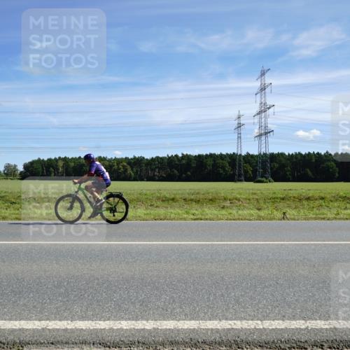 07.09.2025 - 19. Norderstedt Triathlon Michael Burmester http://msf.ph/oto/8856340 07.09.2025 12:48:20 Radfahren 1271, 1304 meine-sportfotos.de