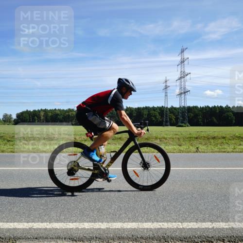 07.09.2025 - 19. Norderstedt Triathlon Michael Burmester http://msf.ph/oto/8856344 07.09.2025 12:48:25 Radfahren 786 meine-sportfotos.de