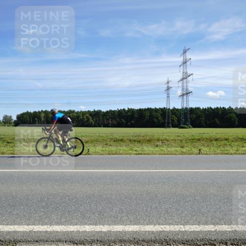07.09.2025 - 19. Norderstedt Triathlon Michael Burmester http://msf.ph/oto/8856349 07.09.2025 12:48:29 Radfahren 786 meine-sportfotos.de