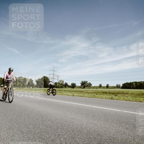 07.09.2025 - 19. Norderstedt Triathlon Michael Burmester http://msf.ph/oto/8856355 07.09.2025 12:16:41 Radfahren 302 meine-sportfotos.de