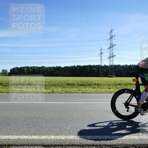 07.09.2025 - 19. Norderstedt Triathlon Michael Burmester http://msf.ph/oto/8856365 07.09.2025 11:06:27 Radfahren 196, 200, 1198 meine-sportfotos.de