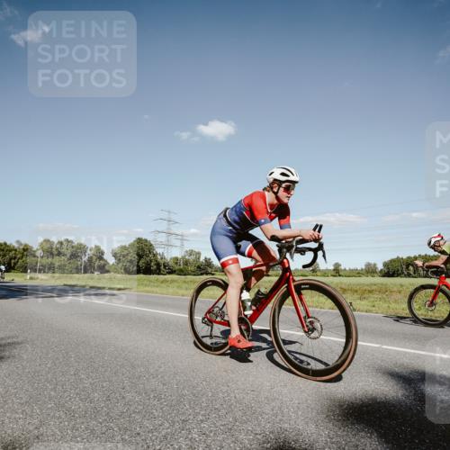 07.09.2025 - 19. Norderstedt Triathlon Michael Burmester http://msf.ph/oto/8856388 07.09.2025 15:21:40 Radfahren 479, 882, 1494, 1498 meine-sportfotos.de