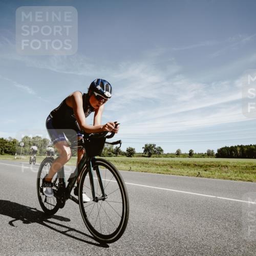 07.09.2025 - 19. Norderstedt Triathlon Michael Burmester http://msf.ph/oto/8856394 07.09.2025 12:16:59 Radfahren 168, 741, 1307 meine-sportfotos.de