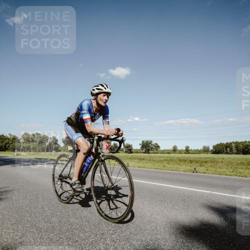 07.09.2025 - 19. Norderstedt Triathlon Michael Burmester http://msf.ph/oto/8856396 07.09.2025 15:21:41 Radfahren 479, 882, 1494, 1498 meine-sportfotos.de