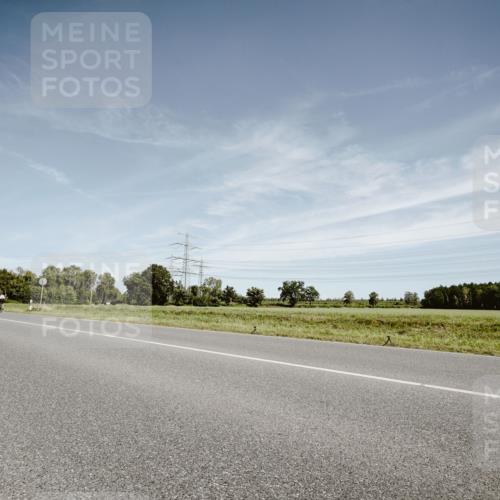 07.09.2025 - 19. Norderstedt Triathlon Michael Burmester http://msf.ph/oto/8856404 07.09.2025 12:17:05 Radfahren  meine-sportfotos.de