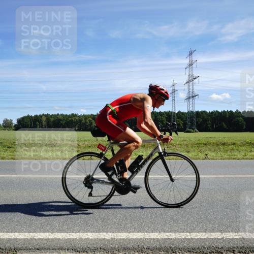 07.09.2025 - 19. Norderstedt Triathlon Michael Burmester http://msf.ph/oto/8856405 07.09.2025 12:48:54 Radfahren 142, 1216 meine-sportfotos.de