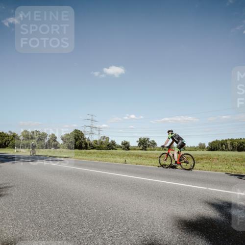 07.09.2025 - 19. Norderstedt Triathlon Michael Burmester http://msf.ph/oto/8856413 07.09.2025 15:21:50 Radfahren 933, 1527 meine-sportfotos.de
