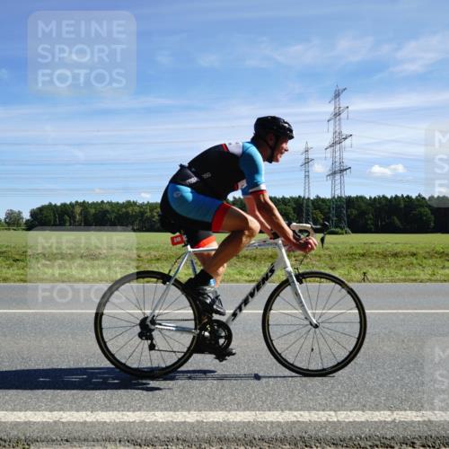 07.09.2025 - 19. Norderstedt Triathlon Michael Burmester http://msf.ph/oto/8856433 07.09.2025 12:49:05 Radfahren 249, 288 meine-sportfotos.de