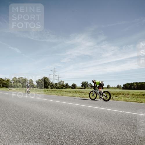 07.09.2025 - 19. Norderstedt Triathlon Michael Burmester http://msf.ph/oto/8856442 07.09.2025 12:17:28 Radfahren  meine-sportfotos.de