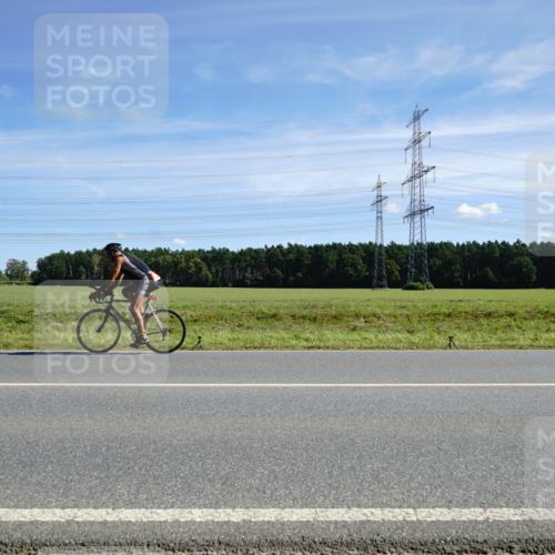 07.09.2025 - 19. Norderstedt Triathlon Michael Burmester http://msf.ph/oto/8856443 07.09.2025 12:49:08 Radfahren 249, 288, 1362 meine-sportfotos.de