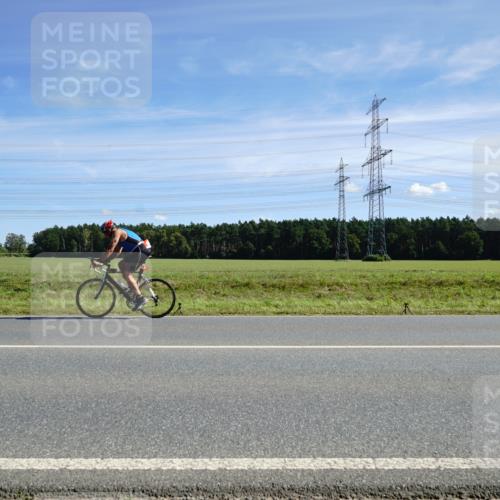 07.09.2025 - 19. Norderstedt Triathlon Michael Burmester http://msf.ph/oto/8856461 07.09.2025 12:49:17 Radfahren  meine-sportfotos.de