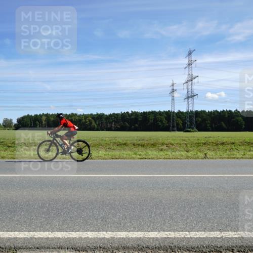 07.09.2025 - 19. Norderstedt Triathlon Michael Burmester http://msf.ph/oto/8856475 07.09.2025 12:49:30 Radfahren  meine-sportfotos.de