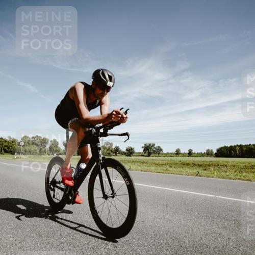 07.09.2025 - 19. Norderstedt Triathlon Michael Burmester http://msf.ph/oto/8856481 07.09.2025 12:17:43 Radfahren 212, 1369 meine-sportfotos.de