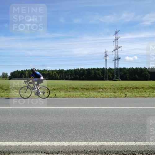 07.09.2025 - 19. Norderstedt Triathlon Michael Burmester http://msf.ph/oto/8856490 07.09.2025 12:49:40 Radfahren  meine-sportfotos.de