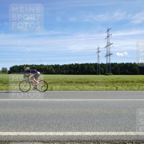 07.09.2025 - 19. Norderstedt Triathlon Michael Burmester http://msf.ph/oto/8856505 07.09.2025 12:49:44 Radfahren 174, 240, 311 meine-sportfotos.de