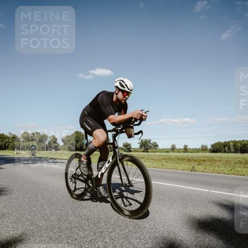07.09.2025 - 19. Norderstedt Triathlon Michael Burmester http://msf.ph/oto/8856506 07.09.2025 15:22:32 Radfahren 1500, 1507, 1512 meine-sportfotos.de