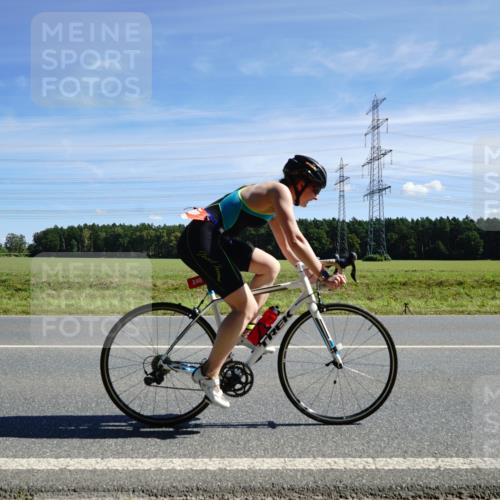 07.09.2025 - 19. Norderstedt Triathlon Michael Burmester http://msf.ph/oto/8856509 07.09.2025 12:49:45 Radfahren 174, 240, 311, 1477 meine-sportfotos.de