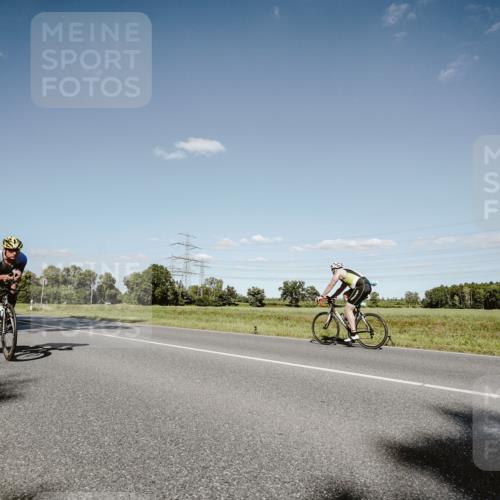 07.09.2025 - 19. Norderstedt Triathlon Michael Burmester http://msf.ph/oto/8856517 07.09.2025 15:22:38 Radfahren 437, 441, 916, 1507 meine-sportfotos.de