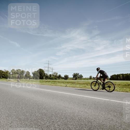 07.09.2025 - 19. Norderstedt Triathlon Michael Burmester http://msf.ph/oto/8856518 07.09.2025 12:18:05 Radfahren  meine-sportfotos.de