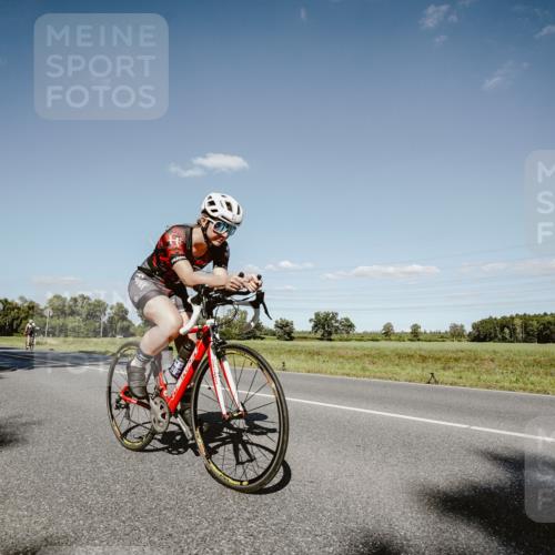 07.09.2025 - 19. Norderstedt Triathlon Michael Burmester http://msf.ph/oto/8856524 07.09.2025 15:22:40 Radfahren 437, 441, 916 meine-sportfotos.de